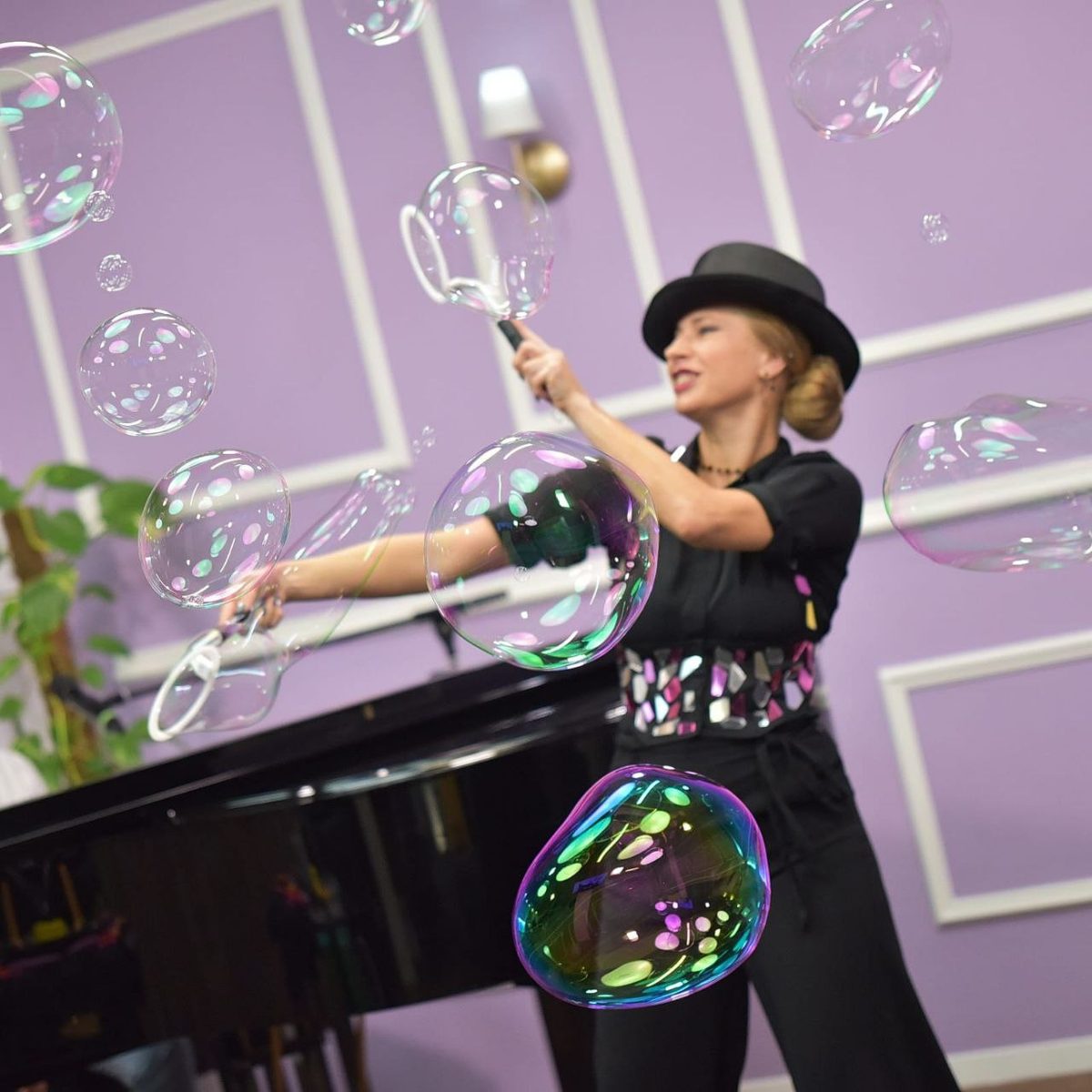 Indoor Bubble Show Magic at a Holy Communion party in Malta